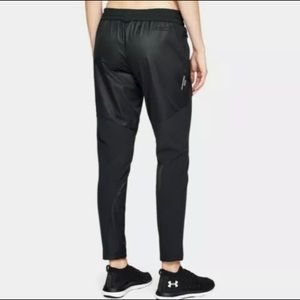 Under Armour Womens Goretex Windstopper 